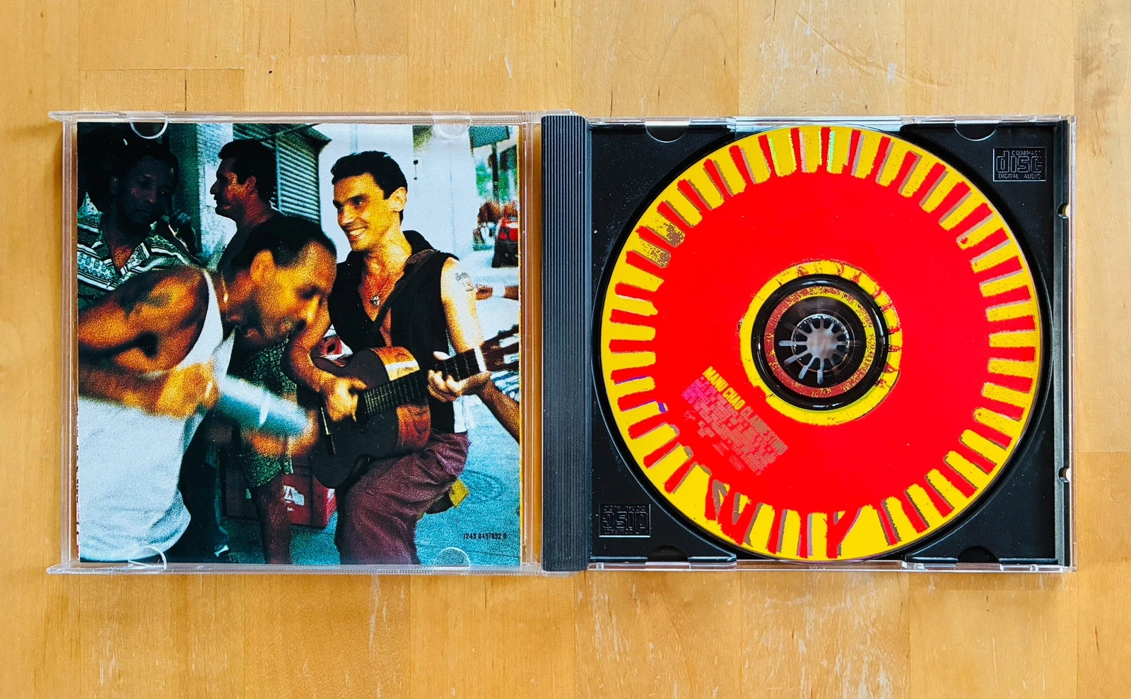 CD Manu Chao Clandestino. – photo 2